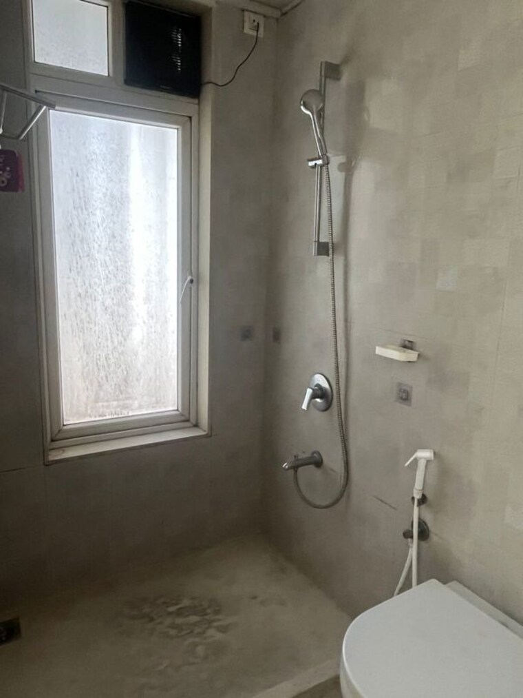 Bathroom, ashford-royale 3 Bedroom 1416 Sq.Ft. Apartment In Nahur Mumbai 10737174
