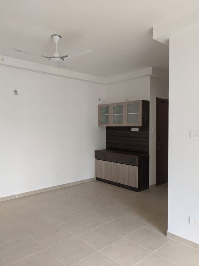Room, bhartiya-nikoo-homes 3.5 Bedroom 1917 Sq.Ft. Apartment In Thanisandra Main Road Bangalore 10737207
