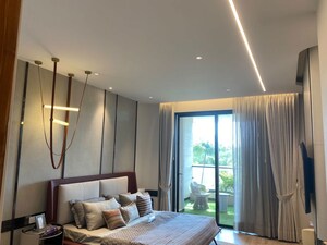 Room in 4 BHK Apartment at Aerocity – for Sale