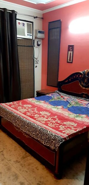 Bedroom in 2 BHK Independent House at Sector 14 – for Rent