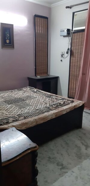 Bedroom in 2 BHK Independent House at Sector 14 – for Rent