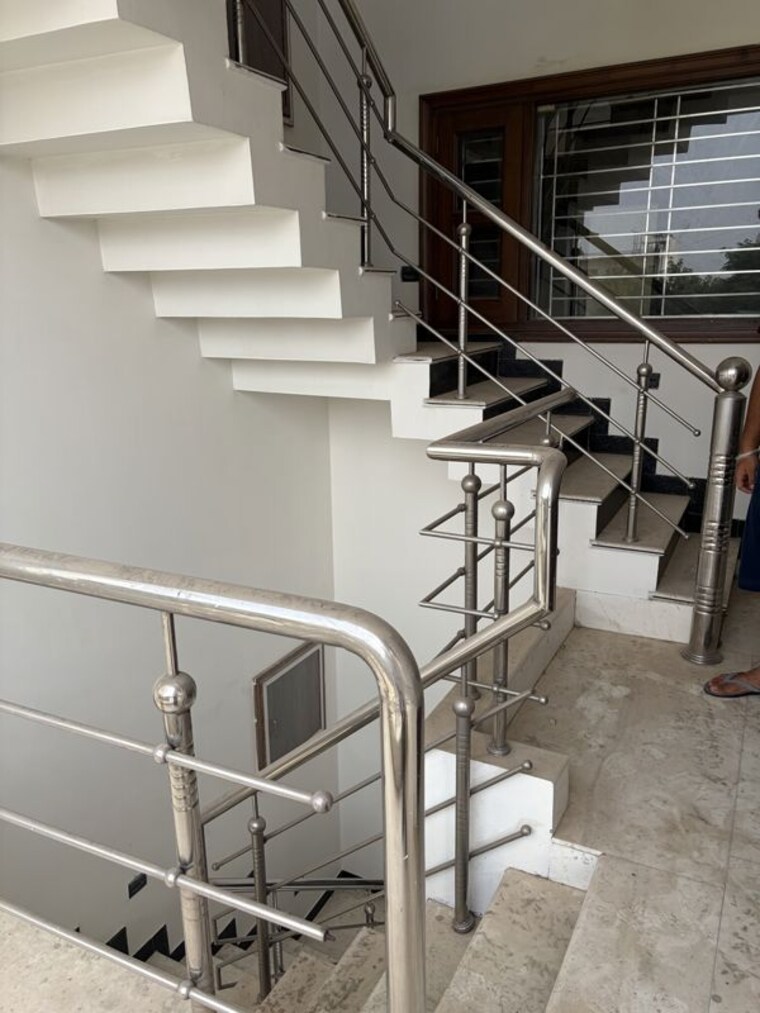 undefined, aerocity 5 Bedroom 4050 Sq.Ft. Independent House In Aerocity Mohali 10737239