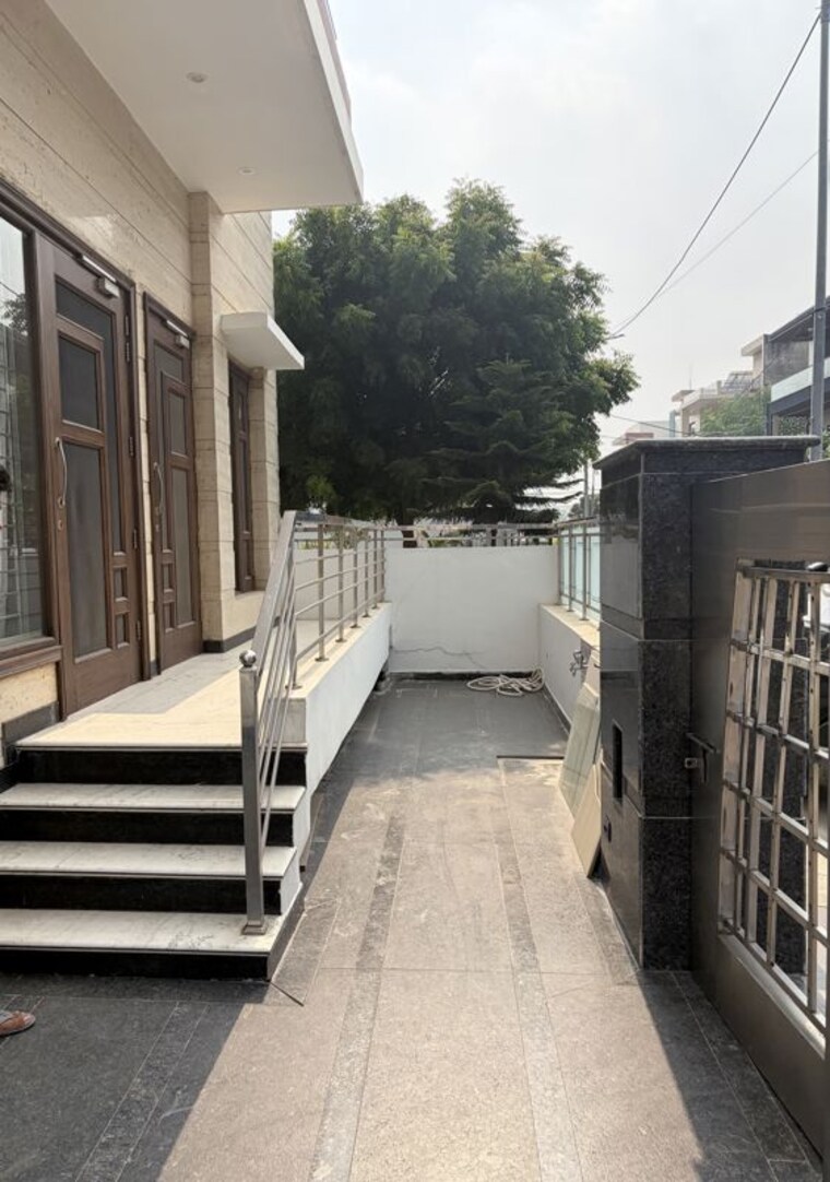 Exterior View, aerocity 5 Bedroom 4050 Sq.Ft. Independent House In Aerocity Mohali 10737239