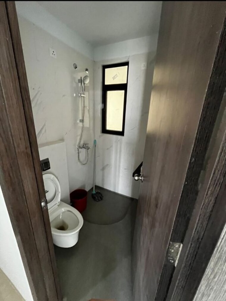Bathroom, risland-the-icon 2 Bedroom 775 Sq.Ft. Apartment In Dhokali Thane 10737265