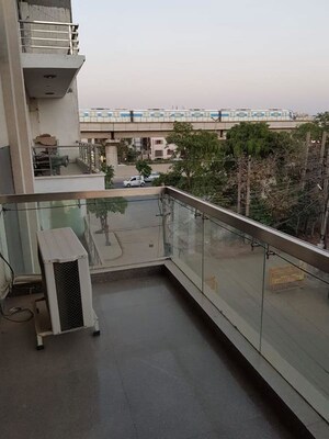 Balcony in 2 BHK Independent House at Sector 14 – for Rent