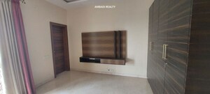 Room in 4 BHK Apartment at RMZ Latitude, Hebbal – for Rent