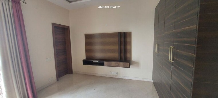 Room, rmz-latitude 4 Bedroom 3895 Sq.Ft. Apartment In Hebbal Bangalore 10737291