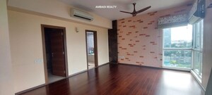 Room in 4 BHK Apartment at RMZ Latitude, Hebbal – for Rent