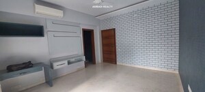 Room in 4 BHK Apartment at RMZ Latitude, Hebbal – for Rent