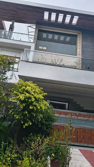  Independent House For Rent in Omaxe City