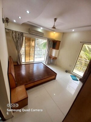 3 BHK Apartment For Rent in Subhangan Apartment, Santacruz West