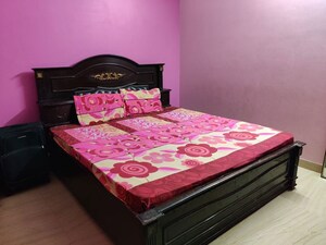 Bedroom in 2 BHK Independent House at Sector 14 – for Rent