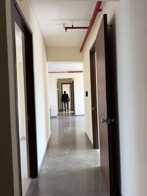  4 BHK Apartment at Lodha Sterling, Kolshet Road – for Rent