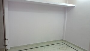 Room in 1 BHK Builder Floor at Vaishali Sector 3 – for Rent