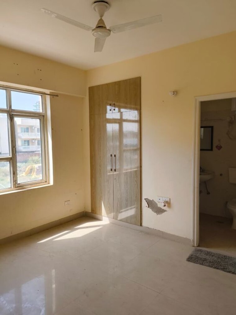 Room, shree-vardhman-mantra 2 Bedroom 800 Sq.Ft. Apartment In Sector 67 Gurgaon 10737323