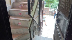 1 BHK Builder Floor – Entrance View at Vaishali Sector 3 - for Rent