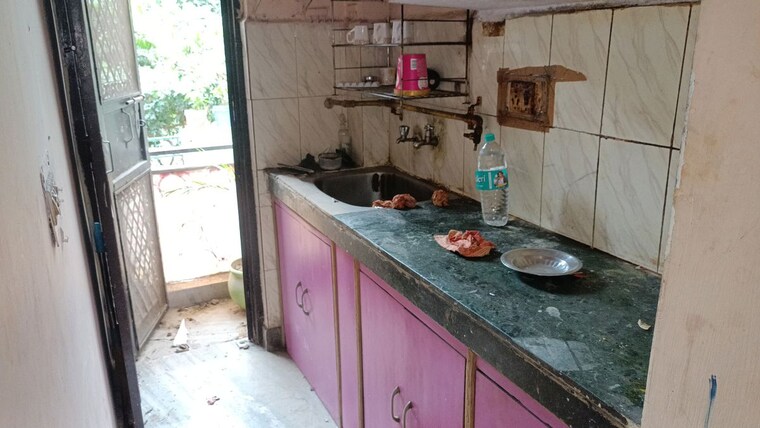 Kitchen, vaishali sector 3 1 Bedroom 350 Sq.Ft. Builder Floor In Vaishali Sector 3 Ghaziabad 10737316