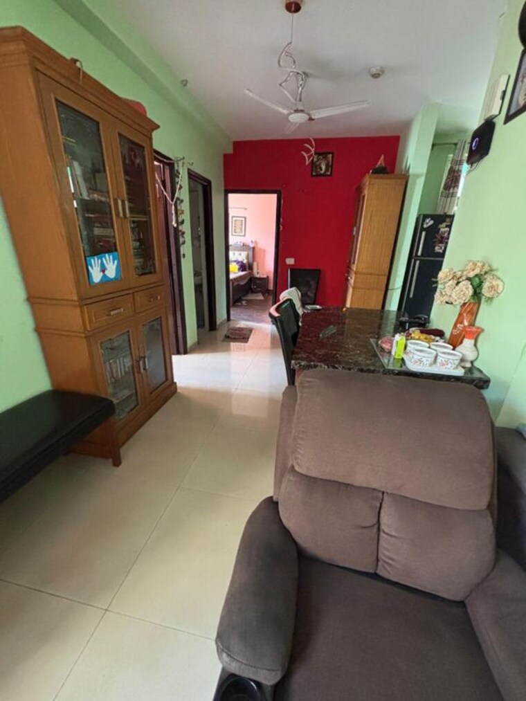 Living Room, mahagun-my-woods 3 Bedroom 1545 Sq.Ft. Apartment In Sector 16c Greater Noida Greater Noida 10737325