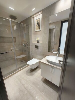 Attached Bathroom in 3.5 BHK Apartment at Parsvnath Exotica, Sector 53 – for Rent