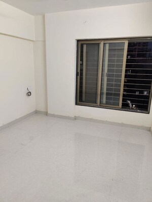 Room in 2 BHK Apartment at Tanishq Hollyhock, Matunga East – for Sale