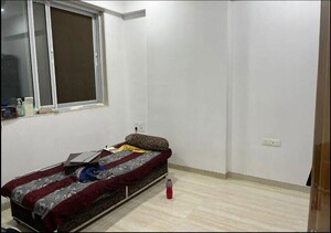 Bedroom in 2 BHK Apartment at Balaji Sharan, Matunga East – for Sale