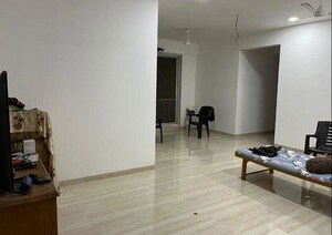 2 BHK Apartment For Sale in Balaji Sharan, Matunga East