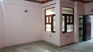 Living Room in 2 BHK Builder Floor at Vaishali Sector 4 – for Rent