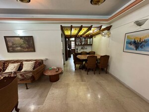 Living Room in 4 BHK Apartment at Valentine Apartment, Khar West – for Rent