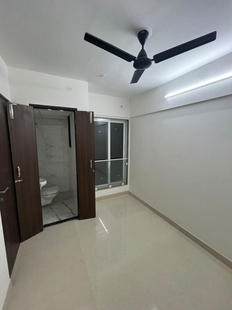 Room, hubtown-harmony 3 Bedroom 559 Sq.Ft. Apartment In Matunga Mumbai 10737397