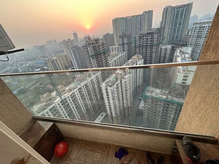 Balcony, jp-north-euphoria 3 Bedroom 915 Sq.Ft. Apartment In Mira Road Thane 10737406