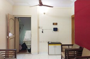Living Room in  Pg at Sai Baba Complex Goregaon, Goregaon East – for Rent