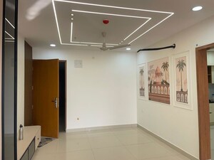 Room in 3 BHK Apartment at INDIS Viva City, Kondapur – for Rent