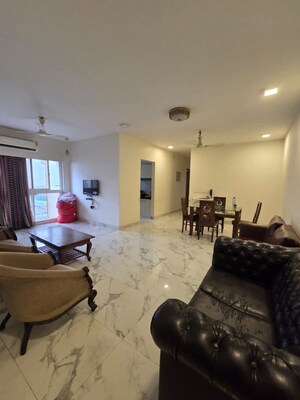 Team Area in 3 BHK Apartment at Raheja Ridgewood, Goregaon East – for Rent