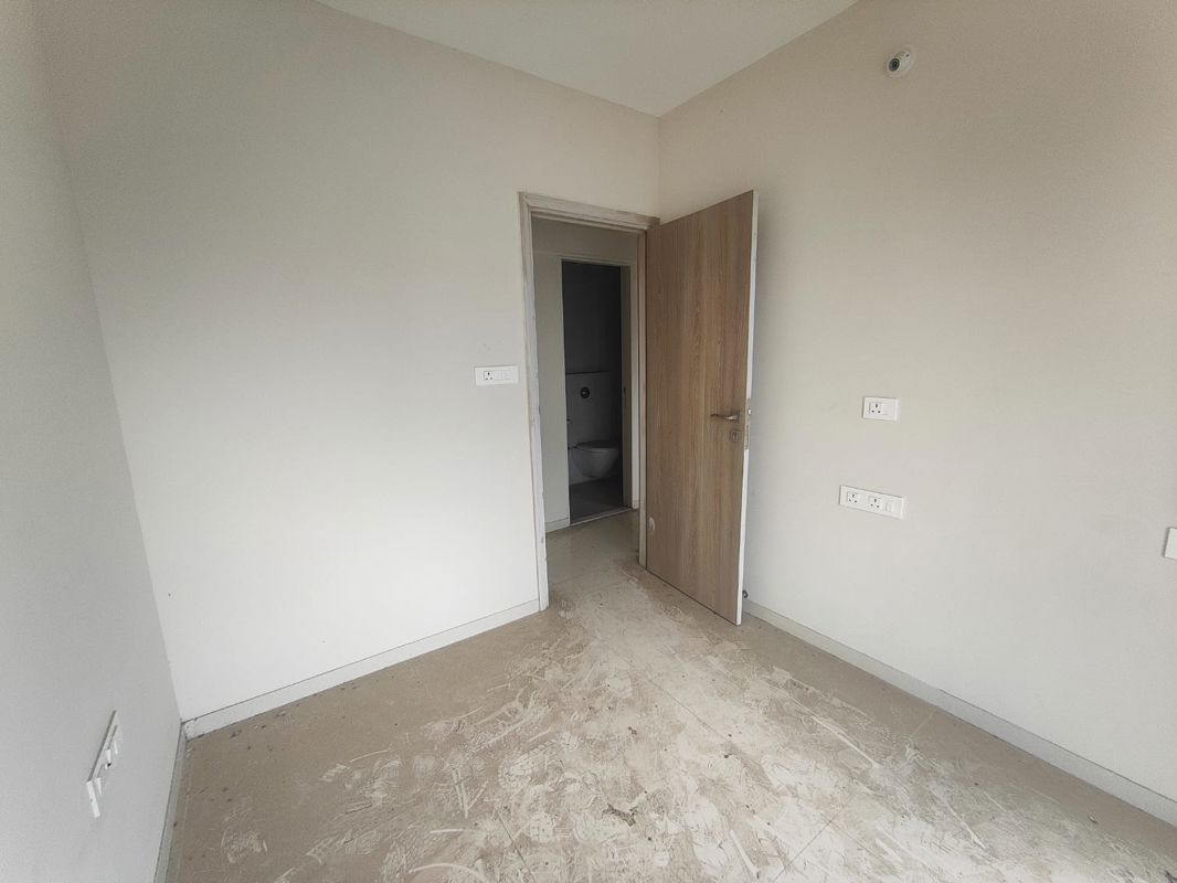 2 BHK Apartment For Sale in Sita Gita Apartments, Bandra West
