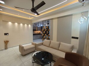 2 BHK Apartment For Rent in Bandstand Apartment, Bandra West
