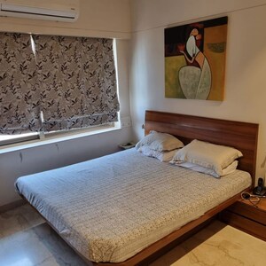Bedroom in 2 BHK Apartment at Malabar Hill – for Sale