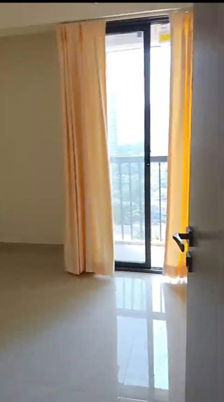 Room, dhamji-shamji-mahavir-spring-tulip-phase-1 2 Bedroom 716 Sq.Ft. Apartment In Pokhran Road No Two Thane 10737537