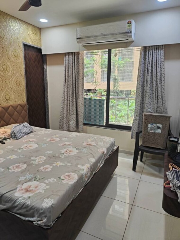Bedroom, s-raheja-natraj 2 Bedroom 800 Sq.Ft. Apartment In Khar West Mumbai 10737556