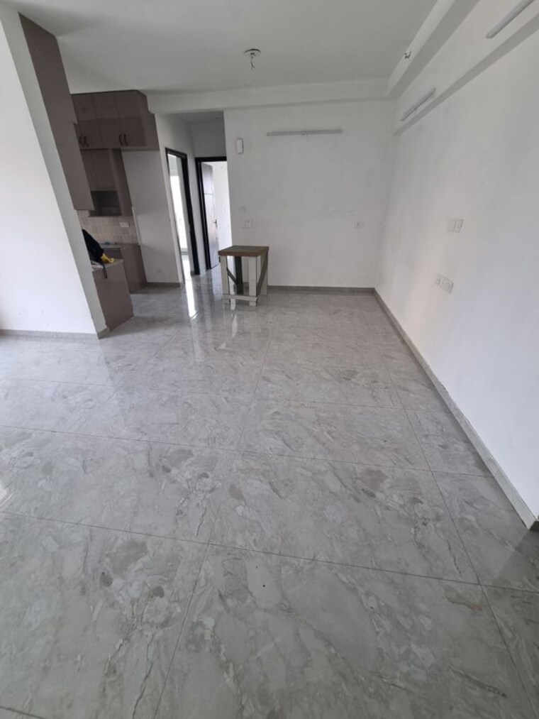 Room, nirala-estate-ii 3.5 Bedroom 1897 Sq.Ft. Apartment In Tech Zone 4 Greater Noida Greater Noida 10737552