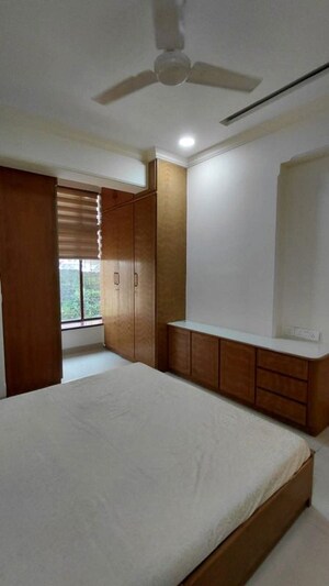 Bedroom in 2 BHK Apartment at Versova Kiran, Andheri West – for Rent