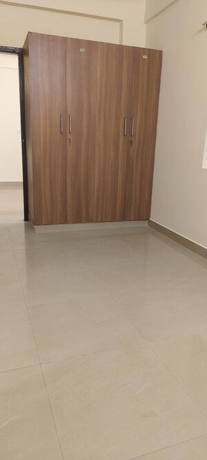 Room in 1 BHK Builder Floor at Jeevan Bima Nagar – for Rent