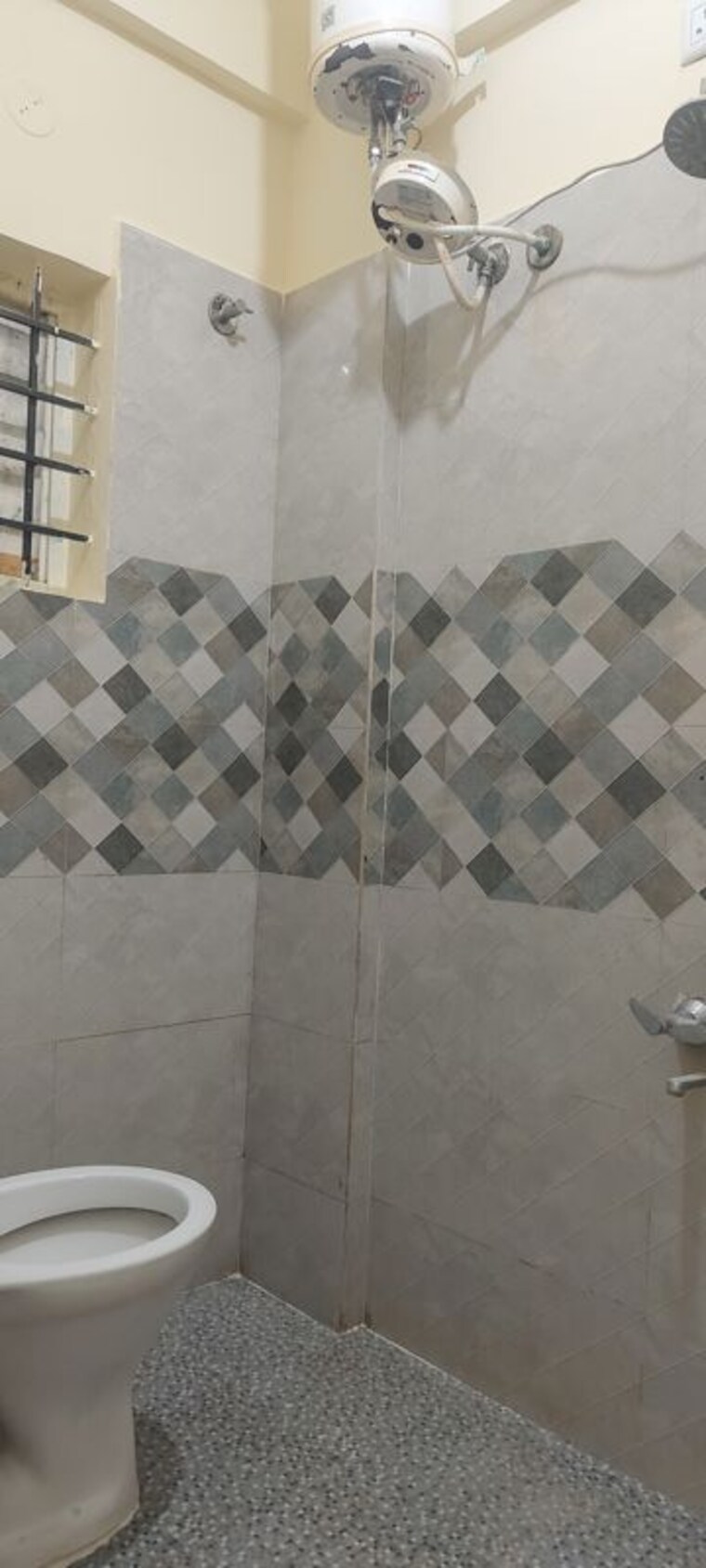 Bathroom, jeevan bima nagar 1 Bedroom 450 Sq.Ft. Builder Floor In Jeevan Bima Nagar Bangalore 10737594