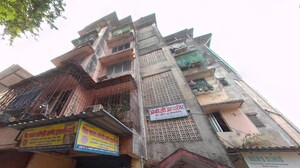  Apartment For Sale in Navali
