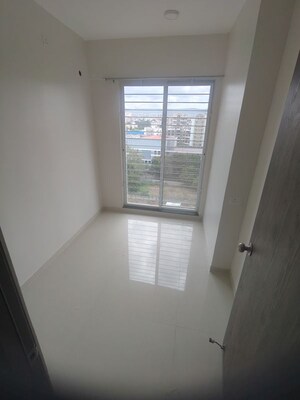 Room in 1.5 BHK Apartment at Goel Ganga Millennia, Undri – for Rent