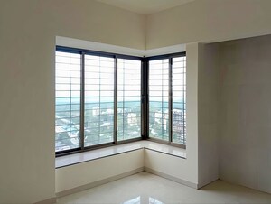 Room in 3 BHK Apartment at Runwal Garden City, Balkum Pada – for Rent