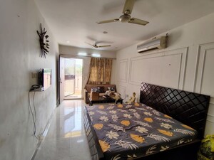 Bedroom in 1 RK Builder Floor at Malviya Nagar – for Rent