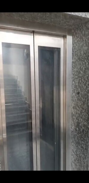 Building Lobby in 3 BHK Builder Floor at Amolik Residency, Sector 86 – for Rent