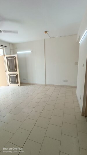 Bathroom in 2 BHK Apartment at Maple Heights, Sector 43 – for Sale