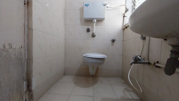 Bathroom, thakur-complex 3 Bedroom 1170 Sq.Ft. Apartment In Kandivali East Mumbai 10737673