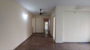 Room in 3 BHK Apartment at Thakur Complex, Kandivali East – for Rent